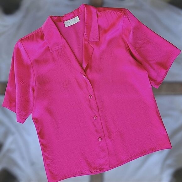 Vtg 80s fushia silk half sleeve button-down blouse - Picture 4 of 13